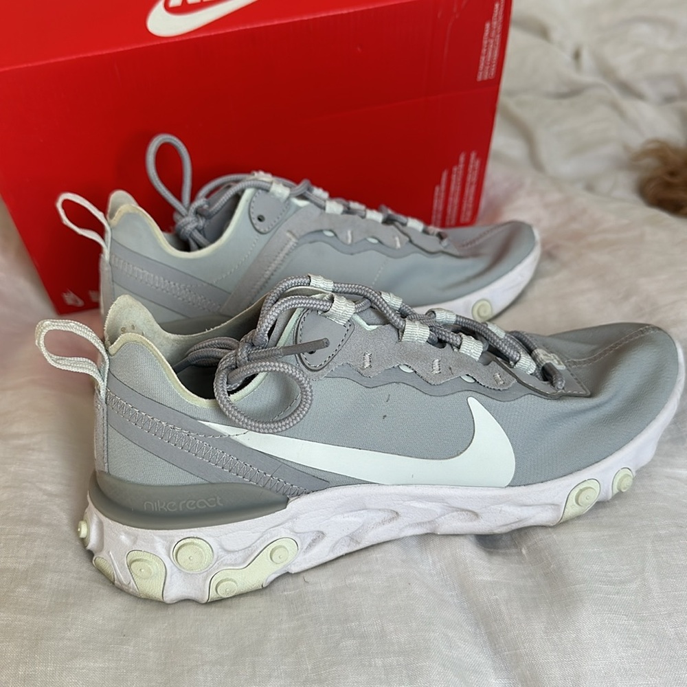 W Nike React Element 55 - image 3